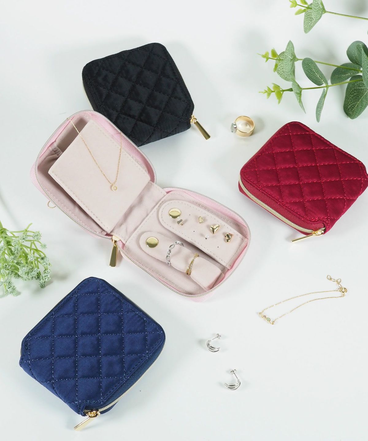 キルティングアクセサリーポーチ