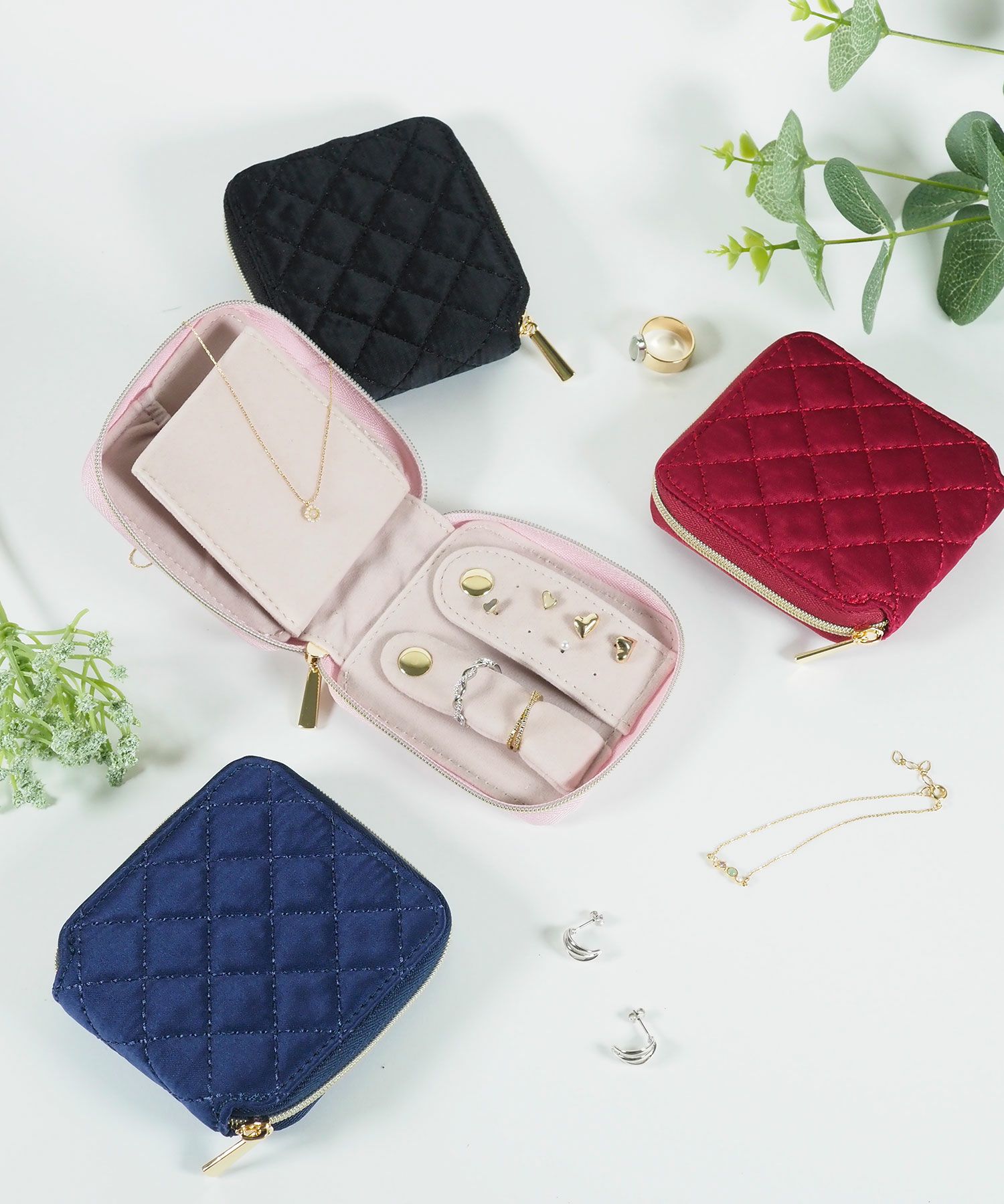 キルティングアクセサリーポーチ