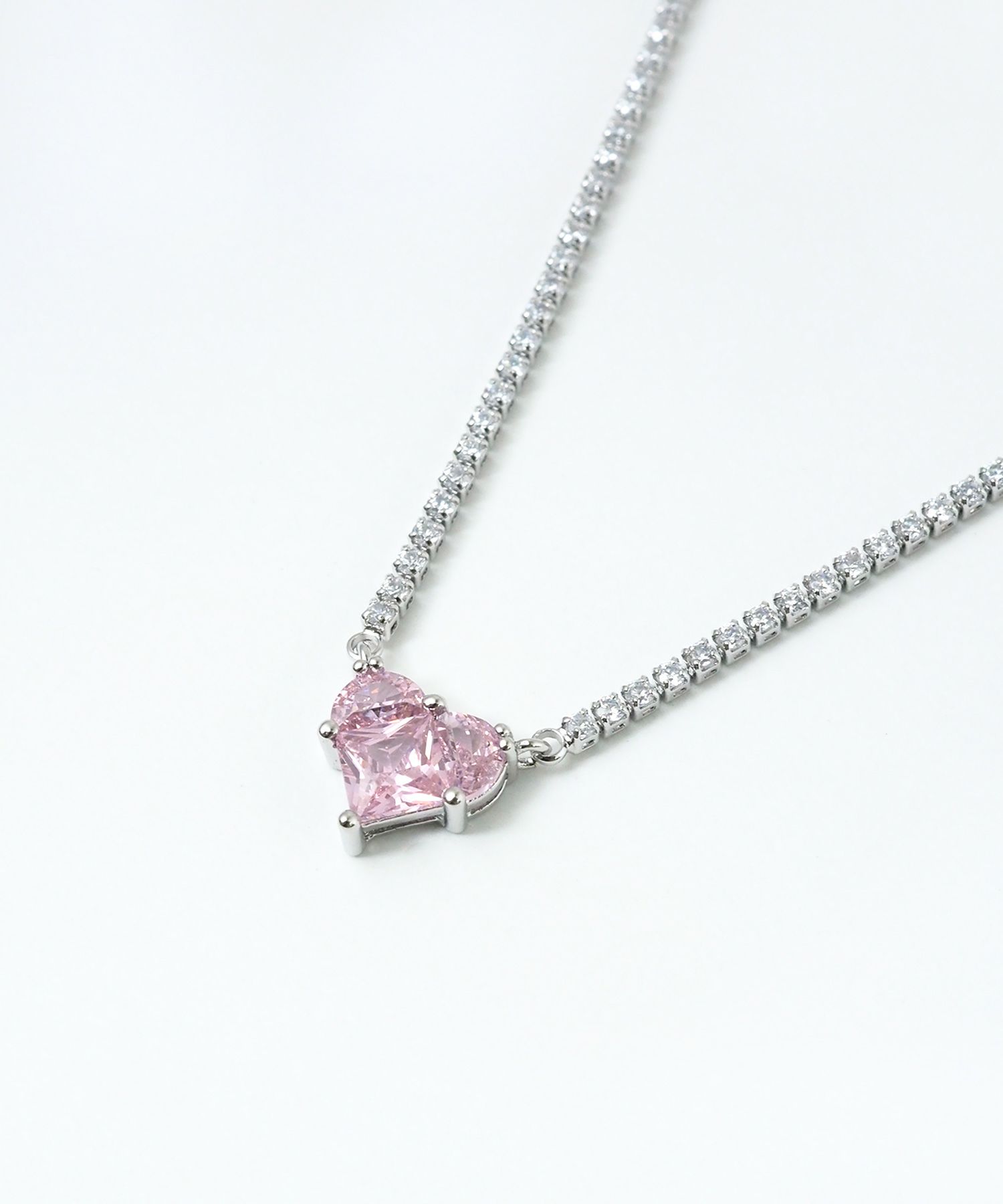 キュービックハートシャイニーネックレス【Dahlia】