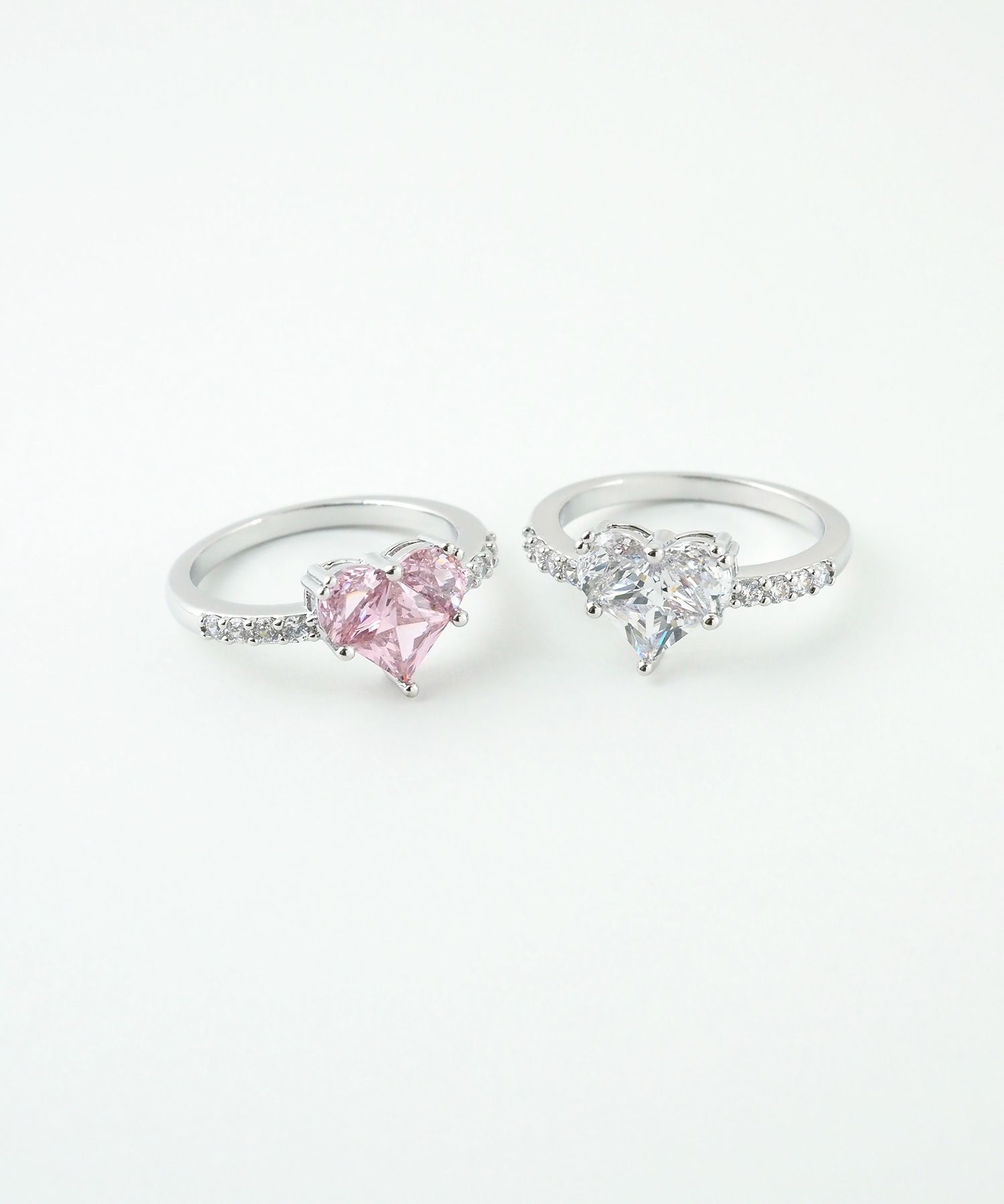 キュービックハートシャイニーリング【Dahlia】