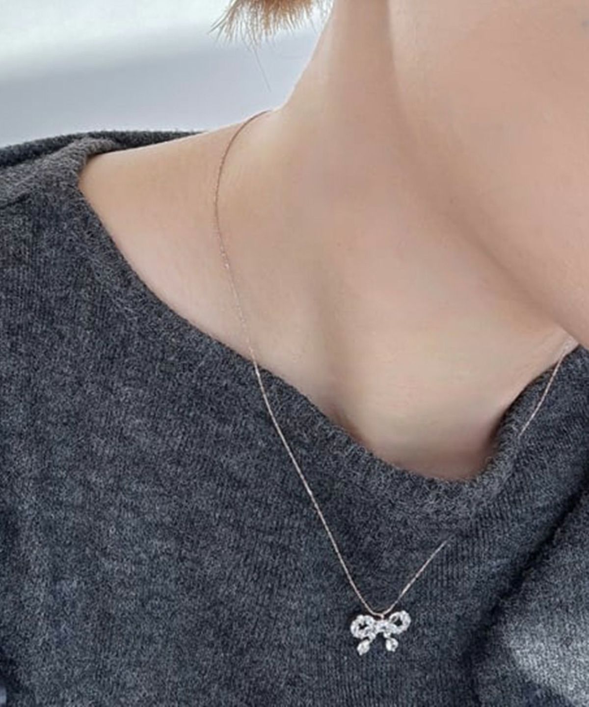 キュービックリボンシャイニーネックレス【Dahlia】