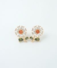 フィールドフラワーキュービックチタンポストピアス【Dahlia】