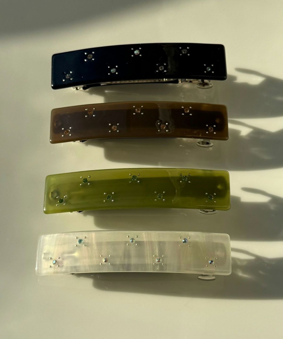 ドットストーンスクエアバレッタ