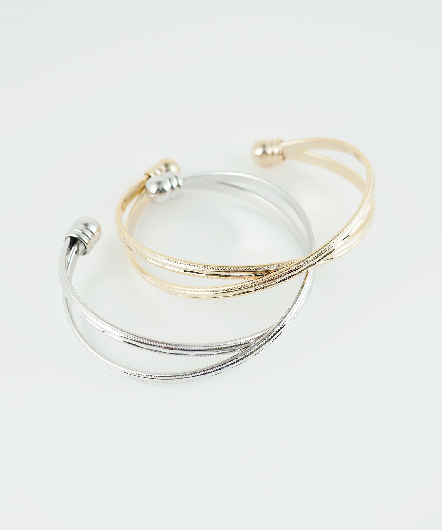 クロスラインメタルバングル