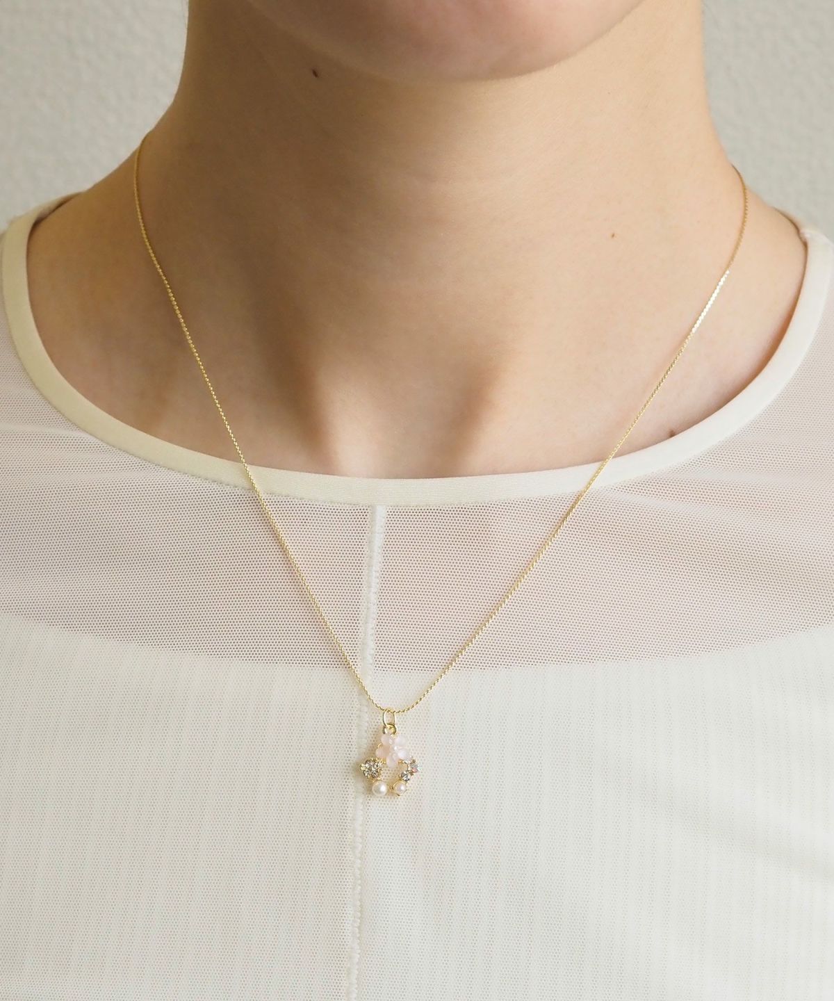 サークルフラワーペンダント