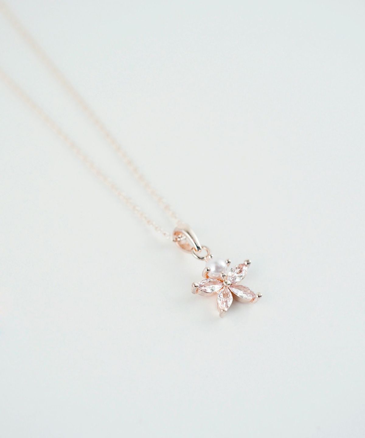 フラワーキュービックペンダント