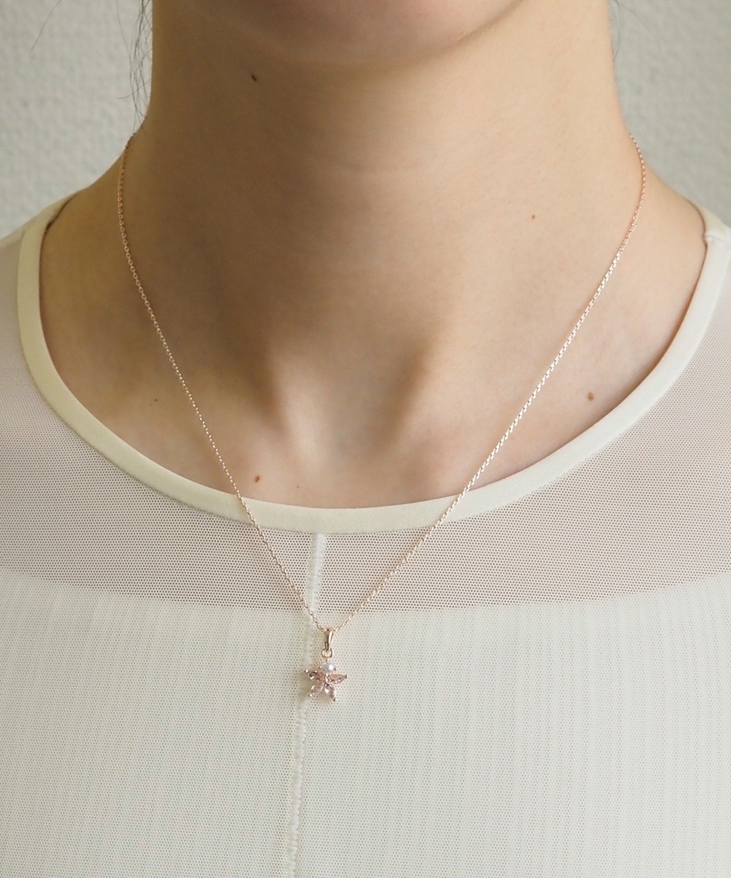 フラワーキュービックペンダント