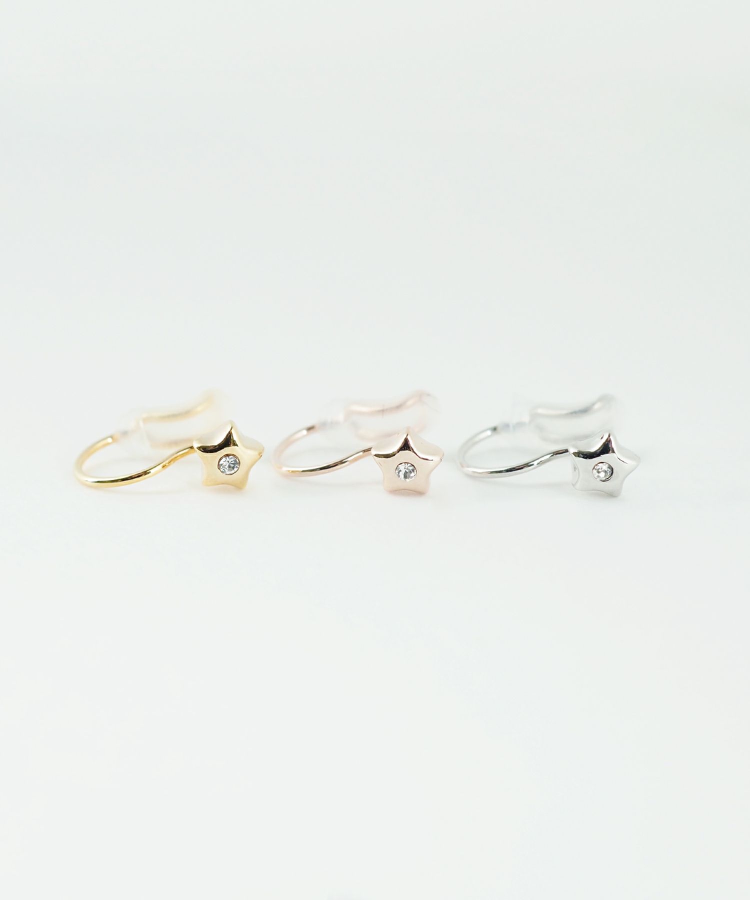 【web限定】タイニースターノンホールイヤリング