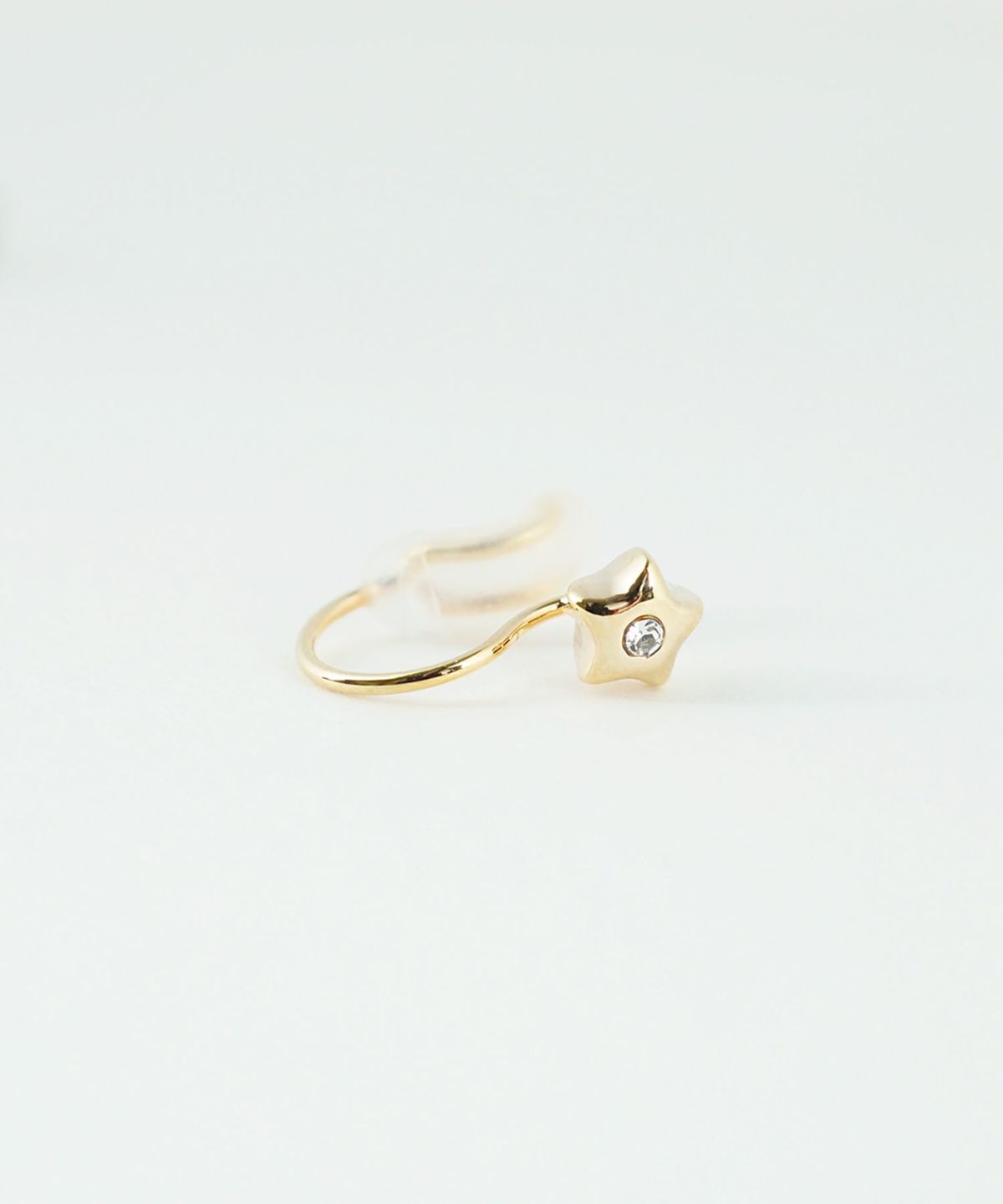 【web限定】タイニースターノンホールイヤリング