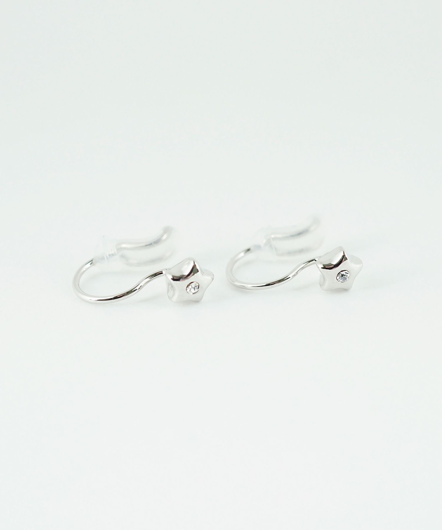 【web限定】タイニースターノンホールイヤリング