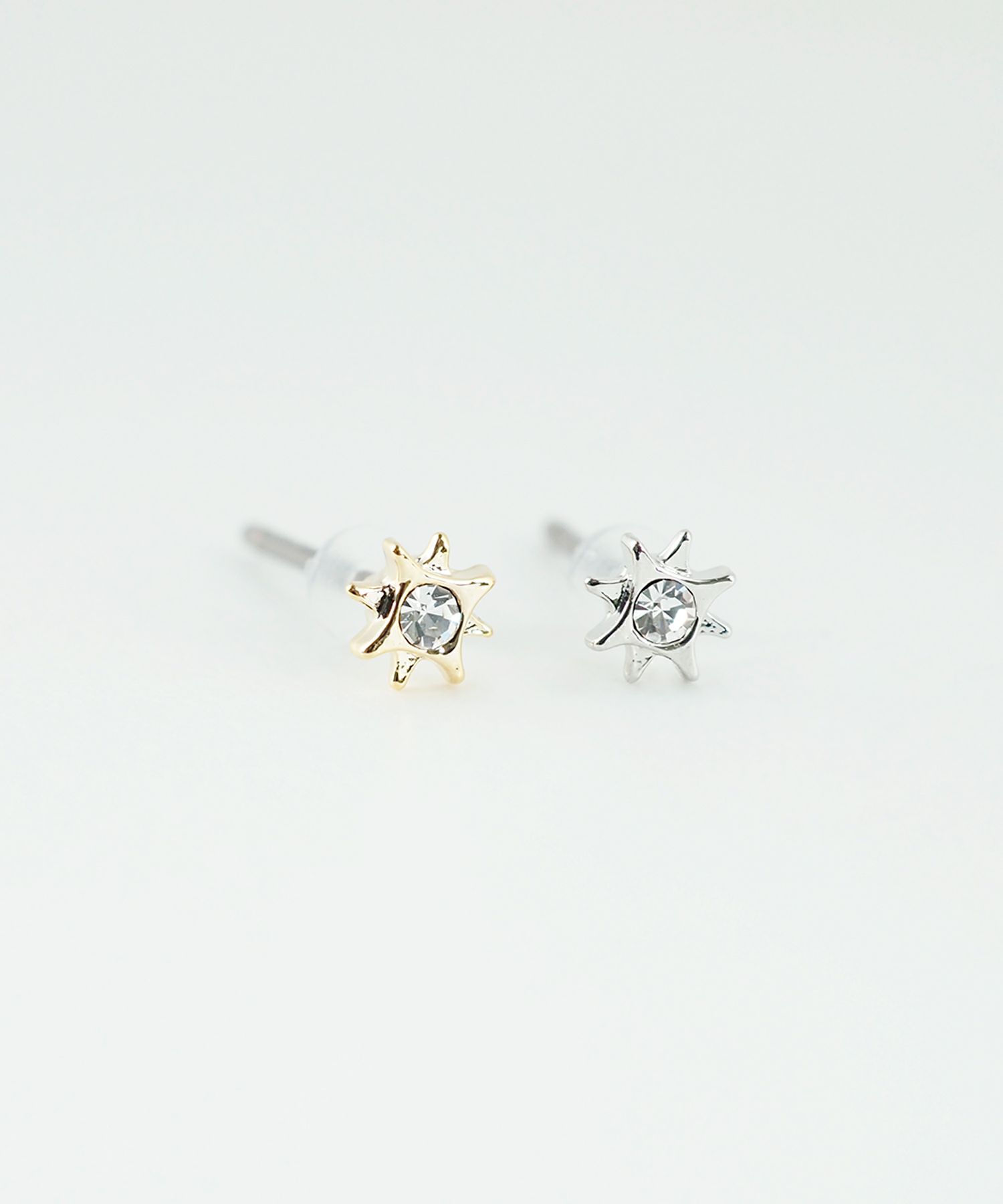 【web限定】ミニシャインピュアチタンポストピアス