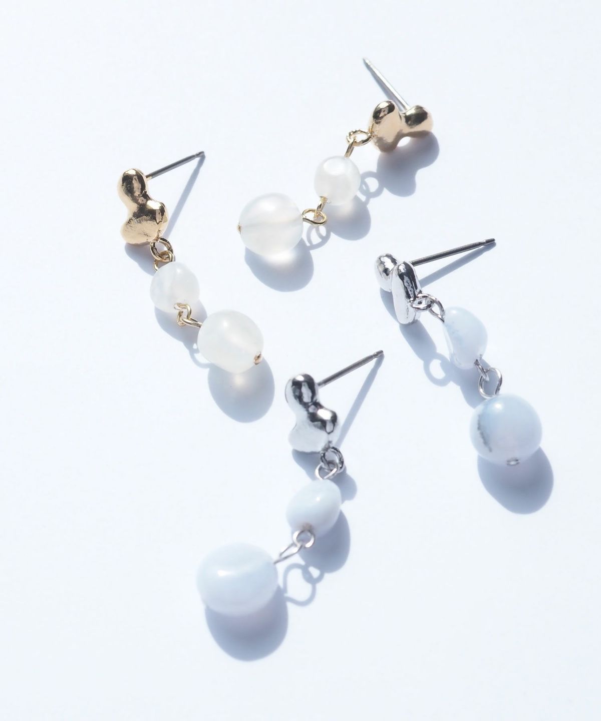 バロックストーンピュアチタンポストピアス 【ISS】