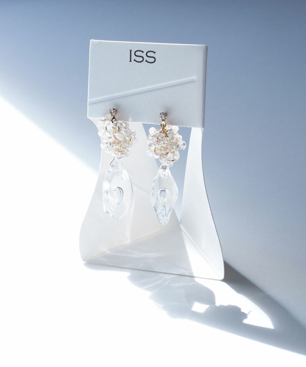 クリアドロップピュアチタンポストピアス 【ISS】