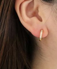 キュービックワンタッチサージカルステンレスイヤリング