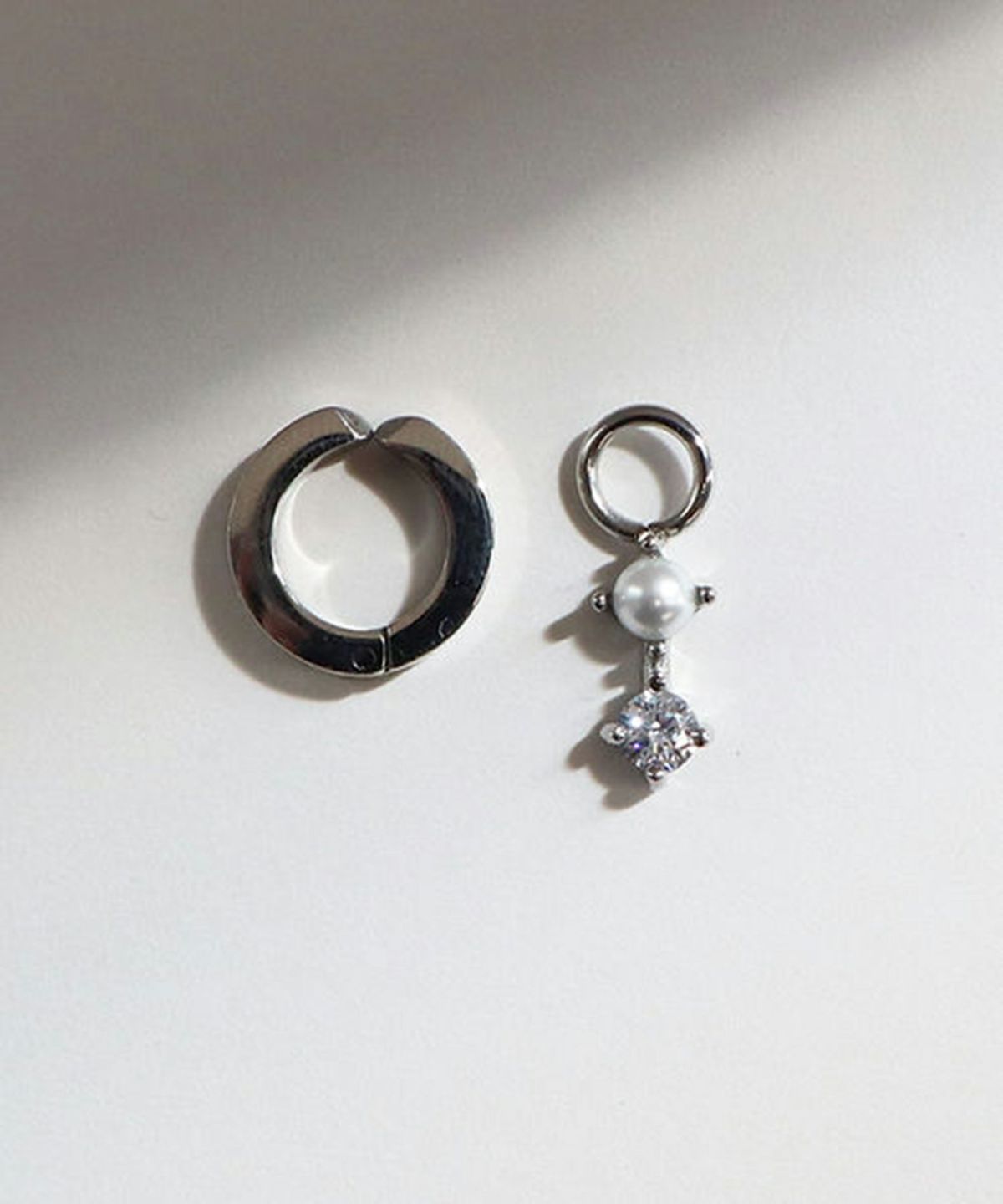 パールキュービックワンタッチサージカルステンレスイヤリング