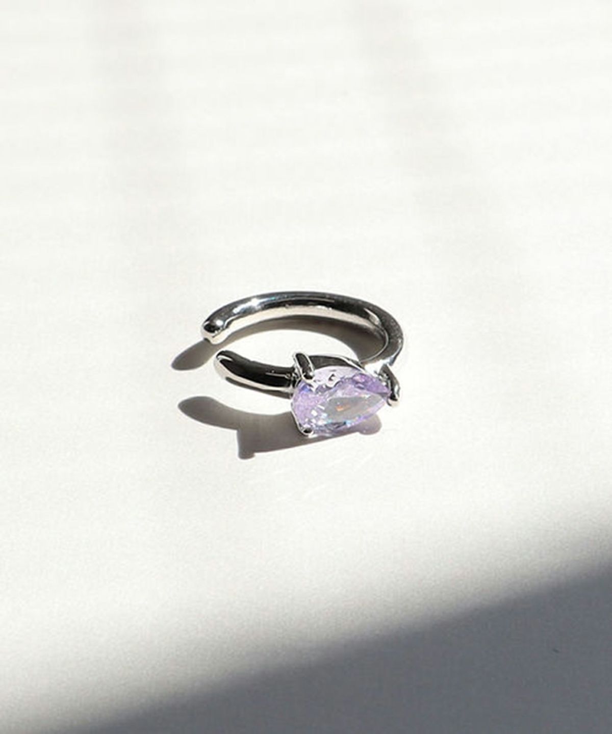 ドロップキュービックサージカルステンレスイヤーカフ