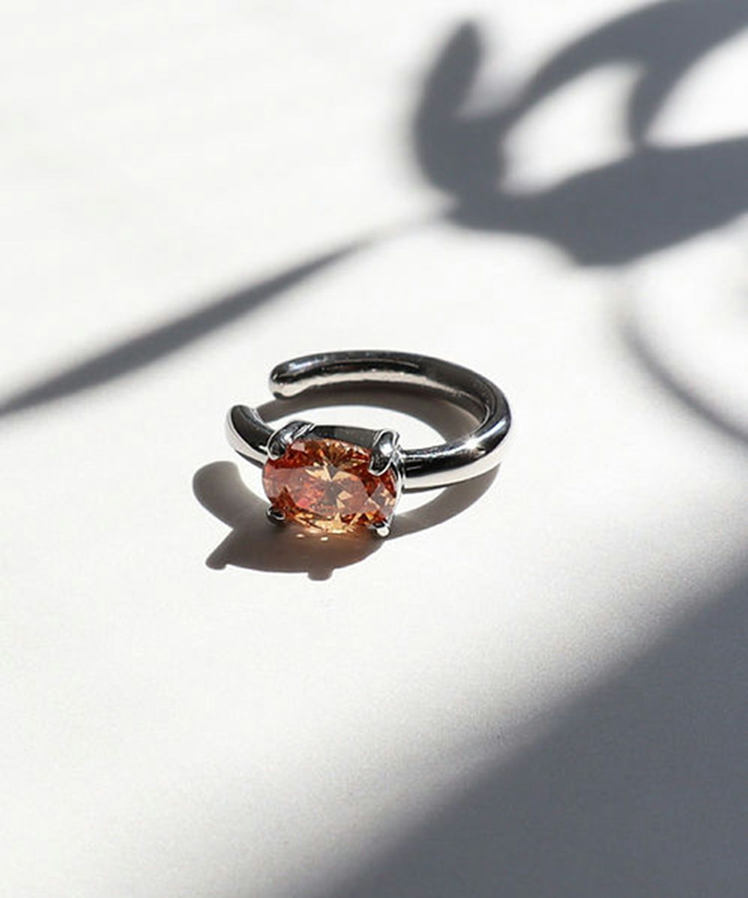 オーバルキュービックサージカルステンレスイヤーカフ