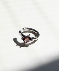 スクエアキュービックサージカルステンレスイヤーカフ