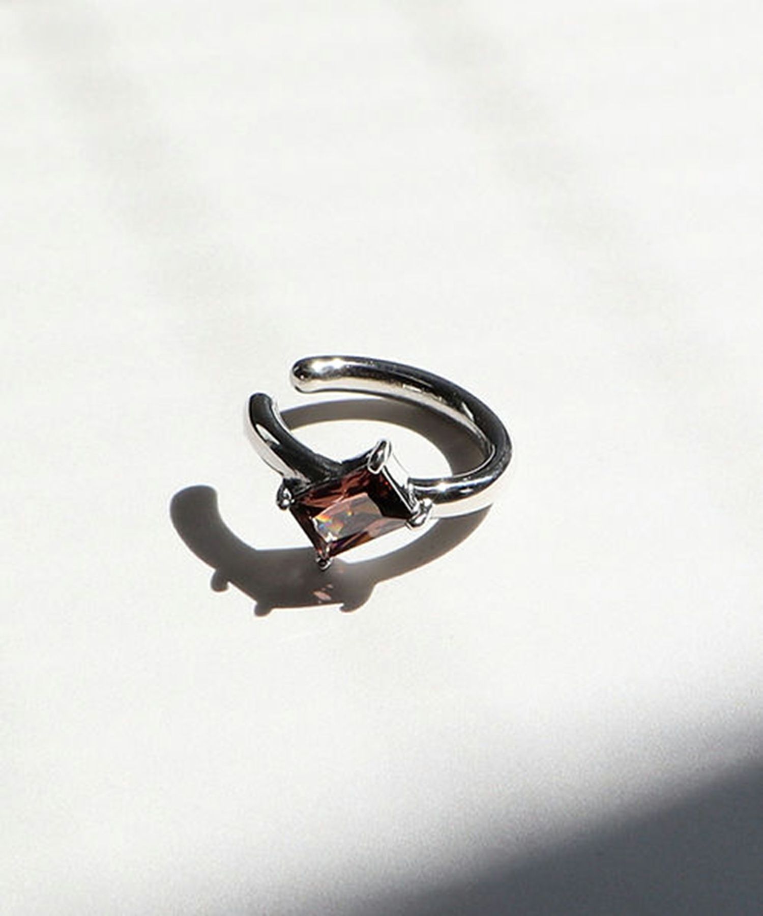 スクエアキュービックサージカルステンレスイヤーカフ