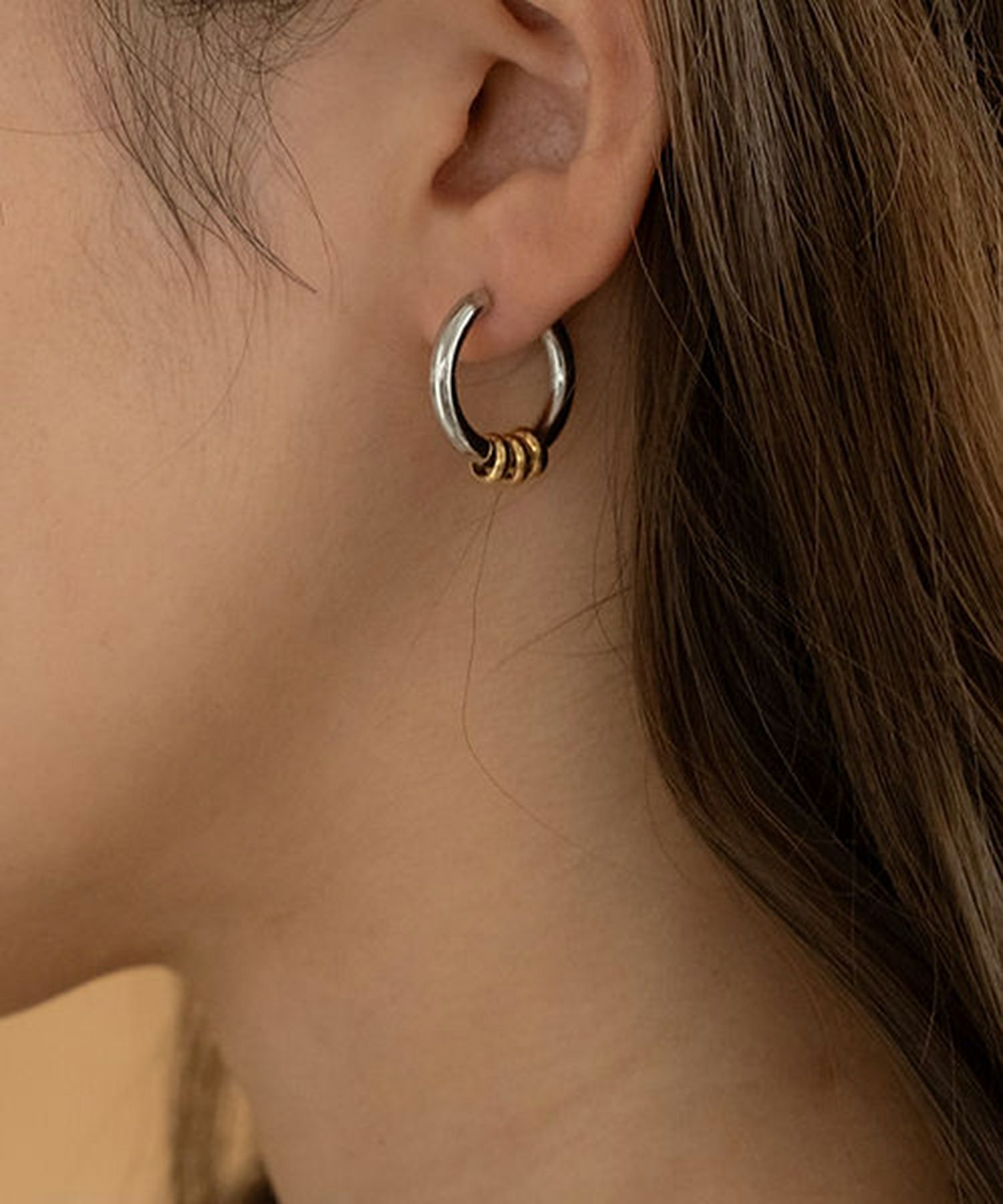 バイカラーフープサージカルステンレスピアス