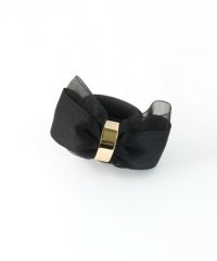 くるっとまきつくマットリボンレイヤードフック付きシュフィー