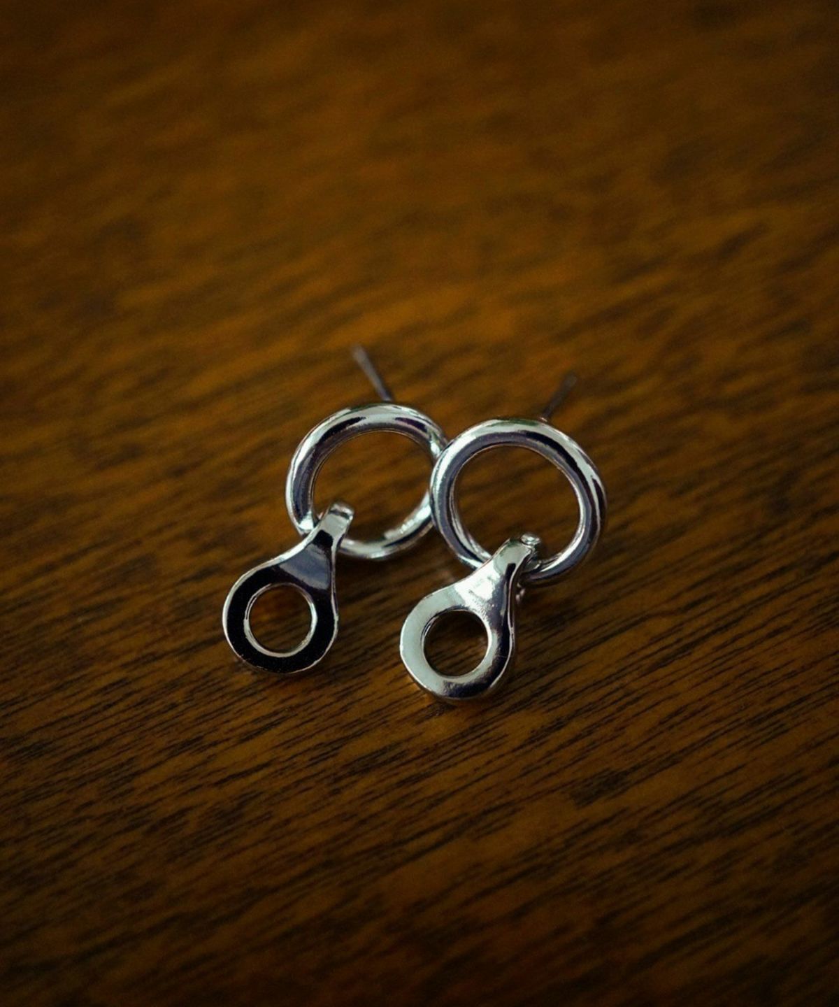 プルタブピアス