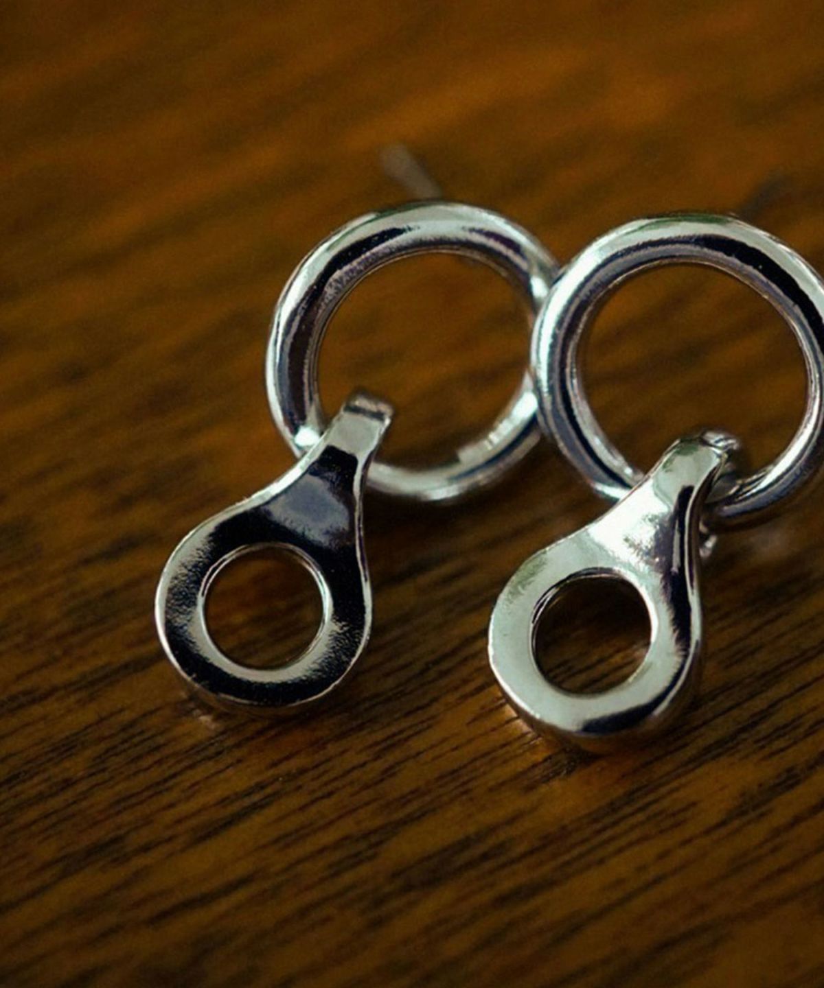 プルタブピアス