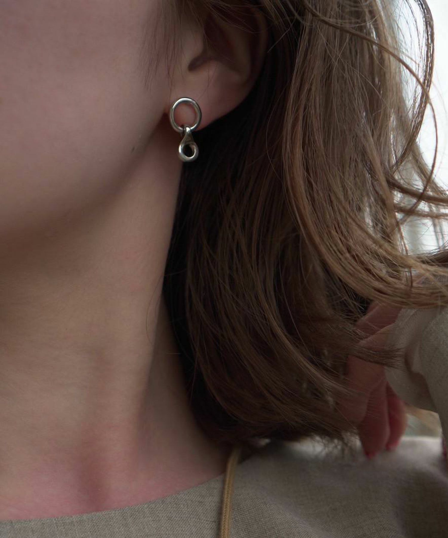 プルタブピアス