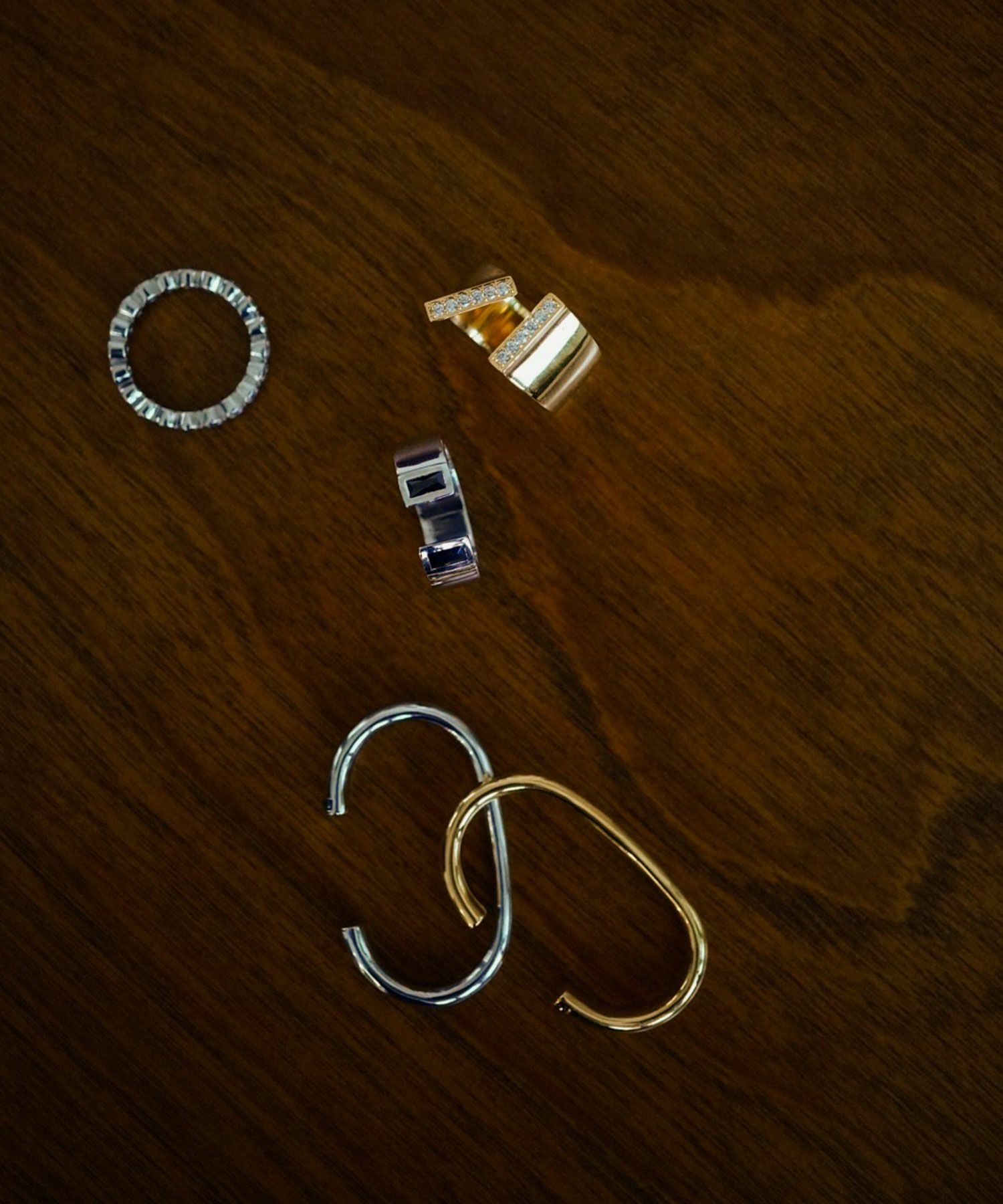 サークルストーンエタニティリング