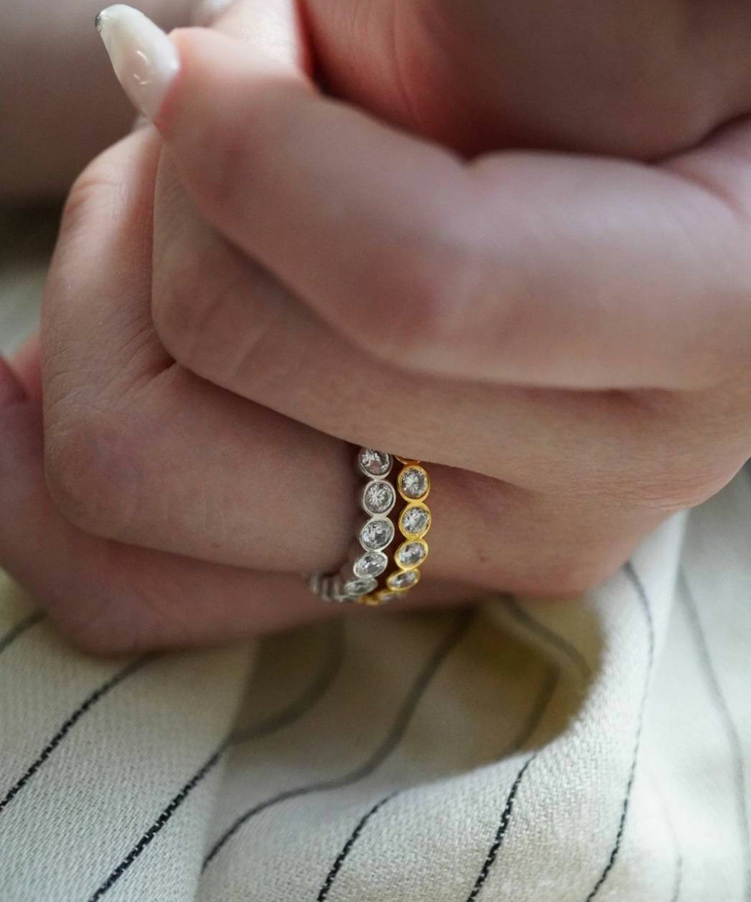 サークルストーンエタニティリング