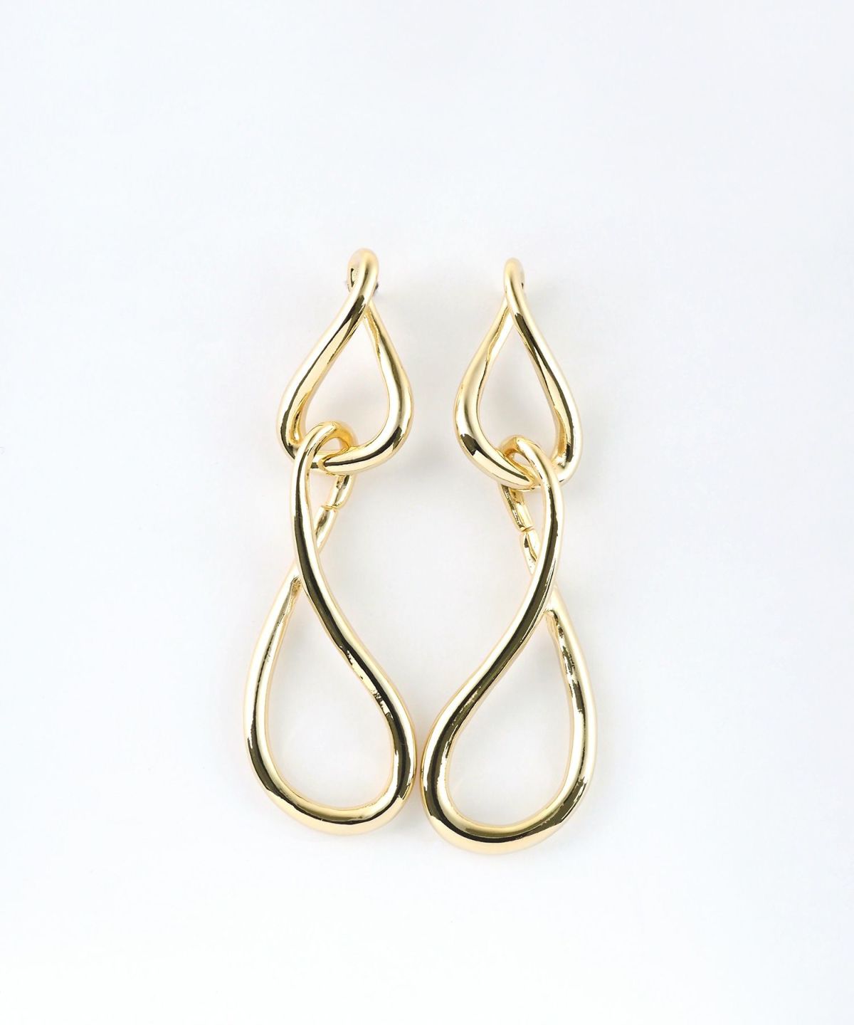 ドロップメタルボリュームピアス【MUK lucenzio】