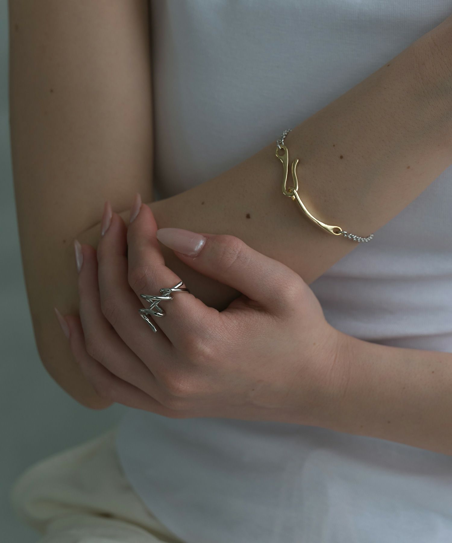 ツイストラインリング【MUK lucenzio】