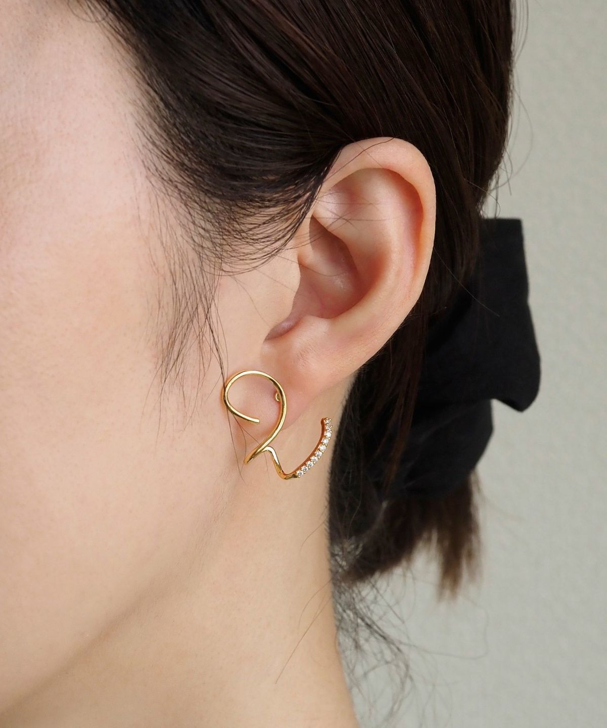 リニアキュービックチタンポストピアス