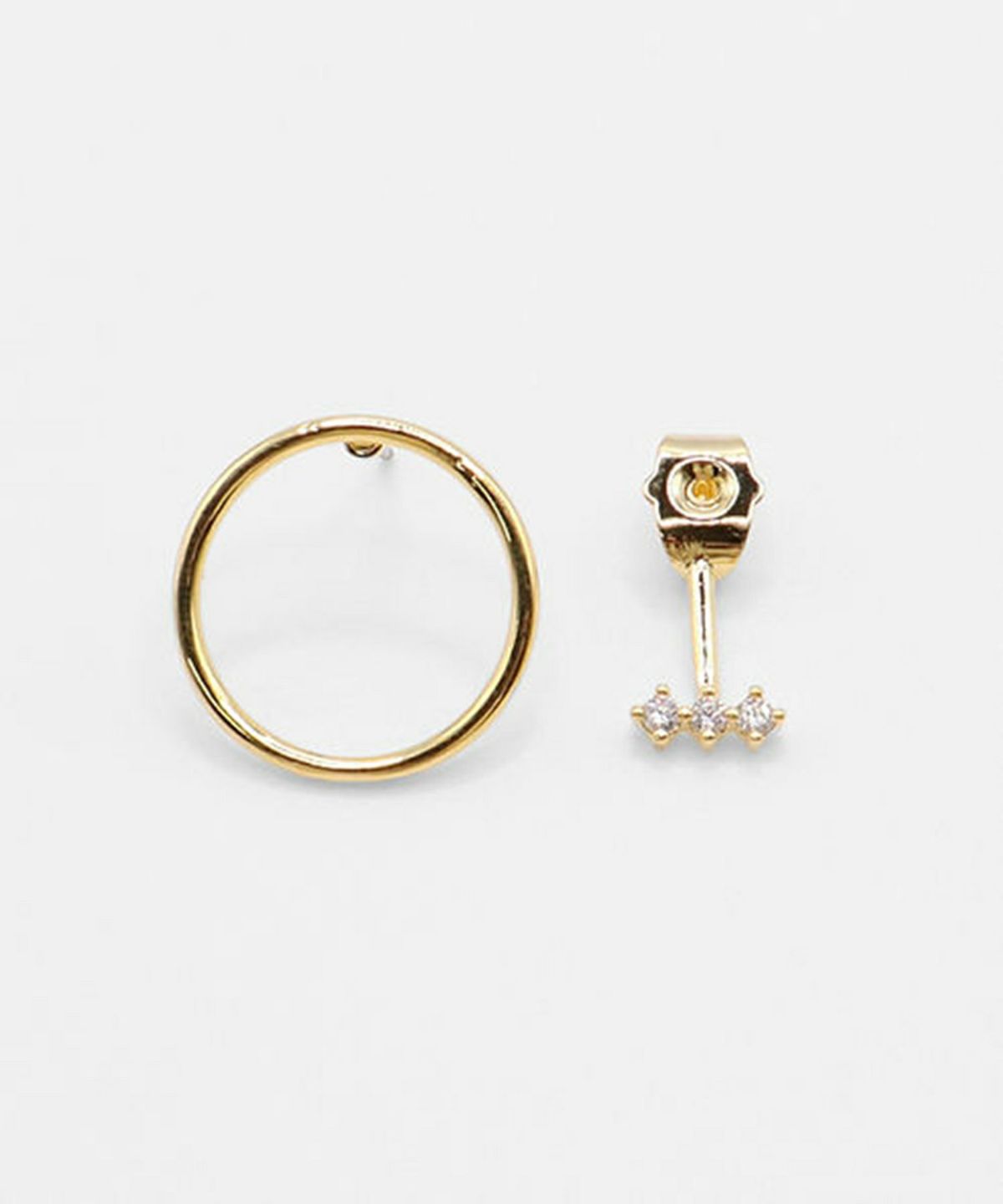 バックキャッチラウンドチタンポストピアス