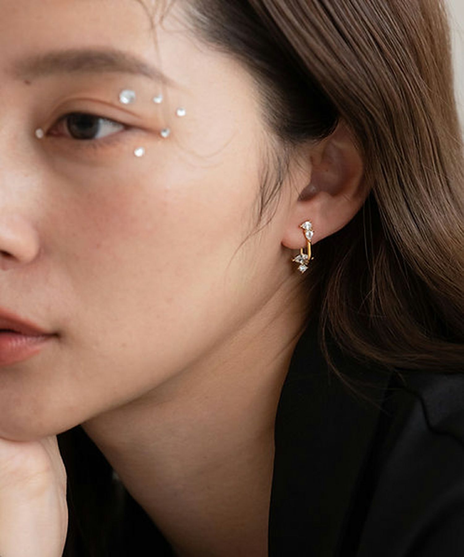 バックキャッチラインチタンポストピアス