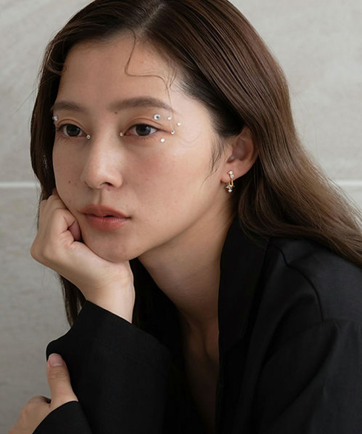 バックキャッチラインチタンポストピアス