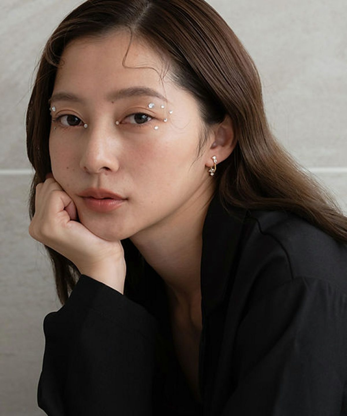 バックキャッチラインチタンポストピアス