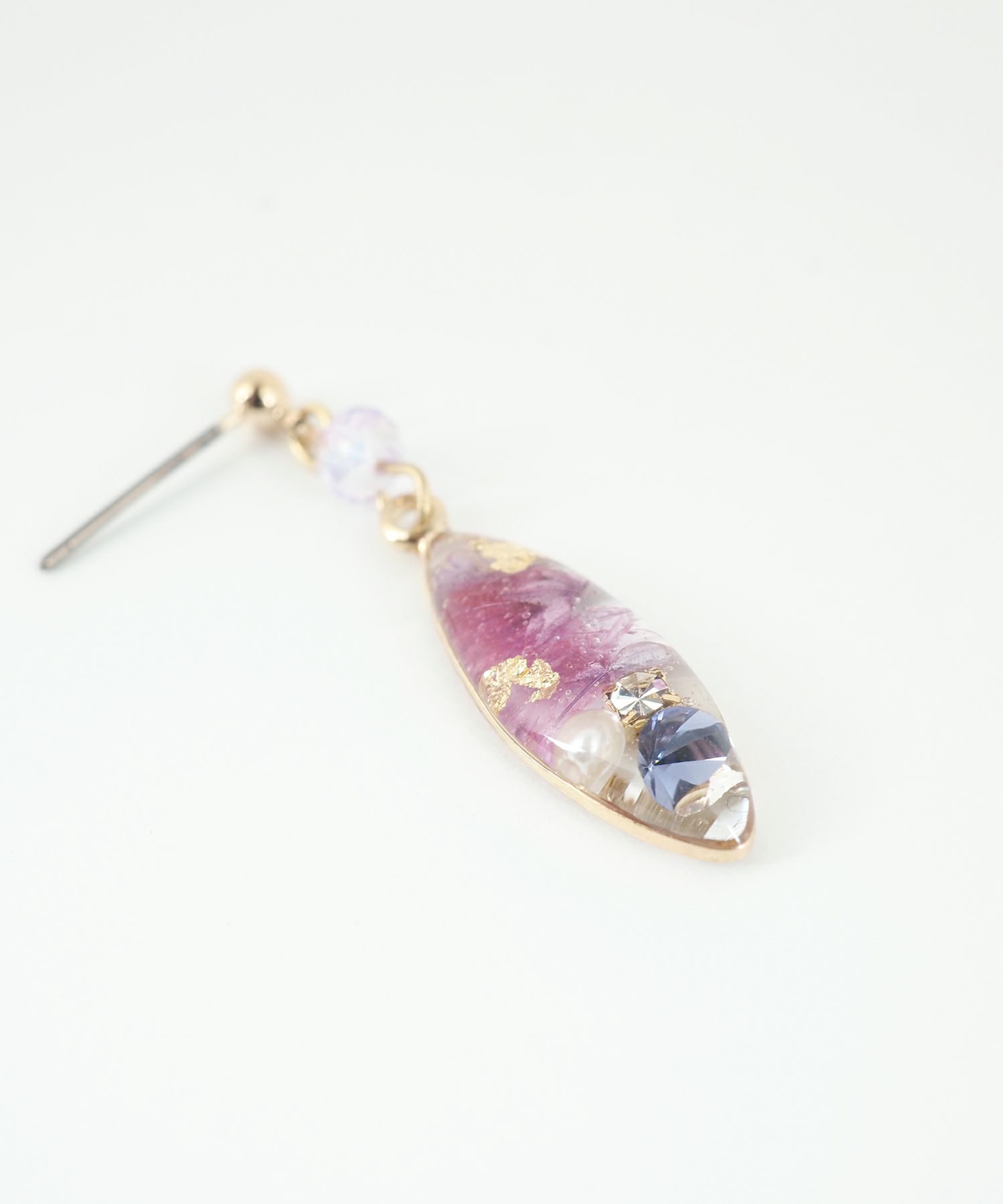 ドライフラワーバースストーンチタンポストピアス