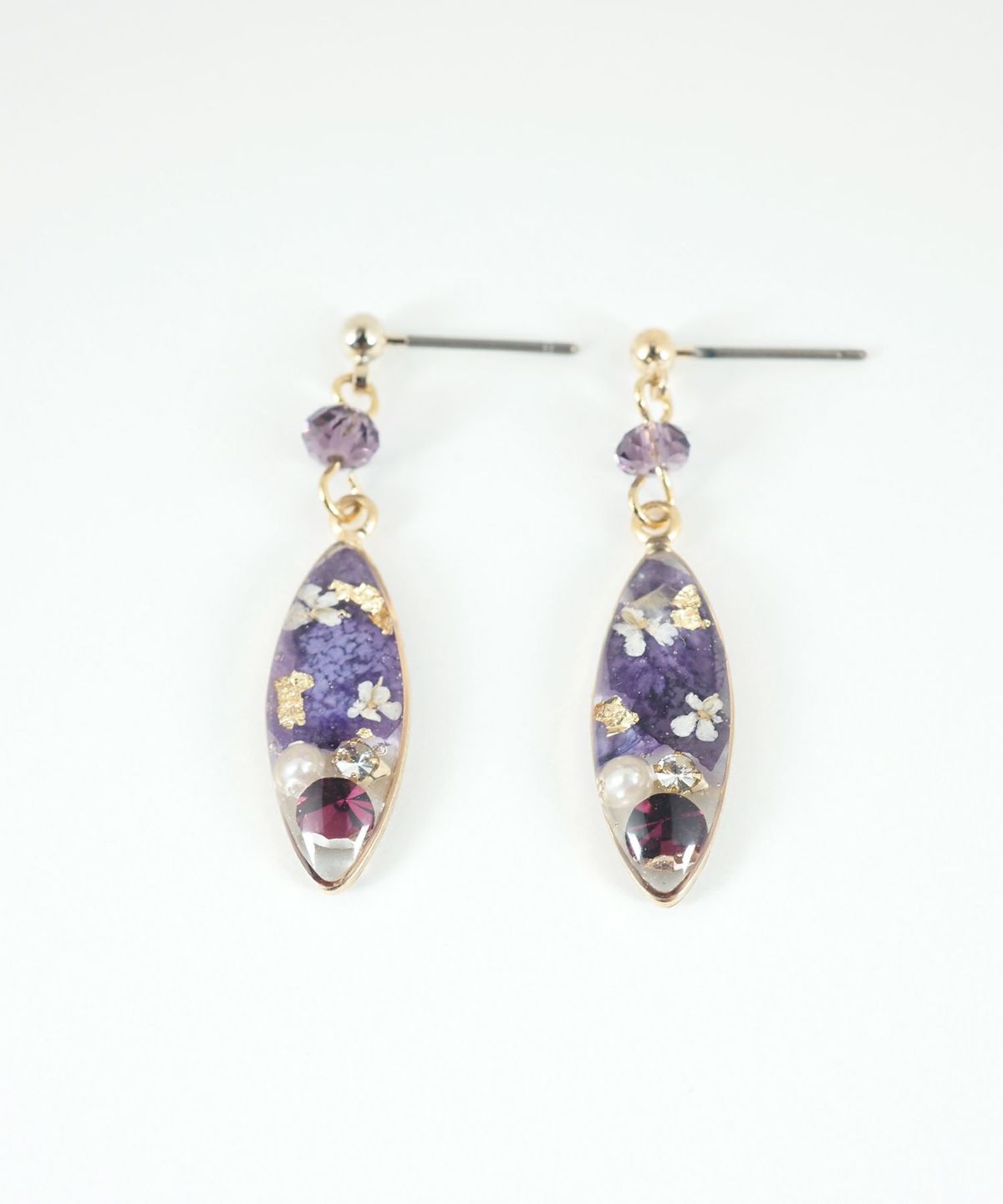 ドライフラワーバースストーンチタンポストピアス