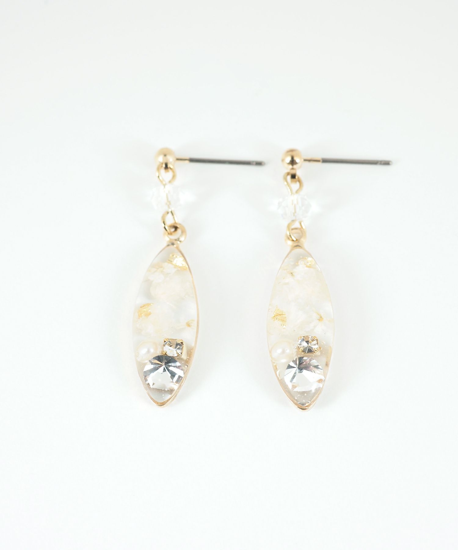 ドライフラワーバースストーンチタンポストピアス