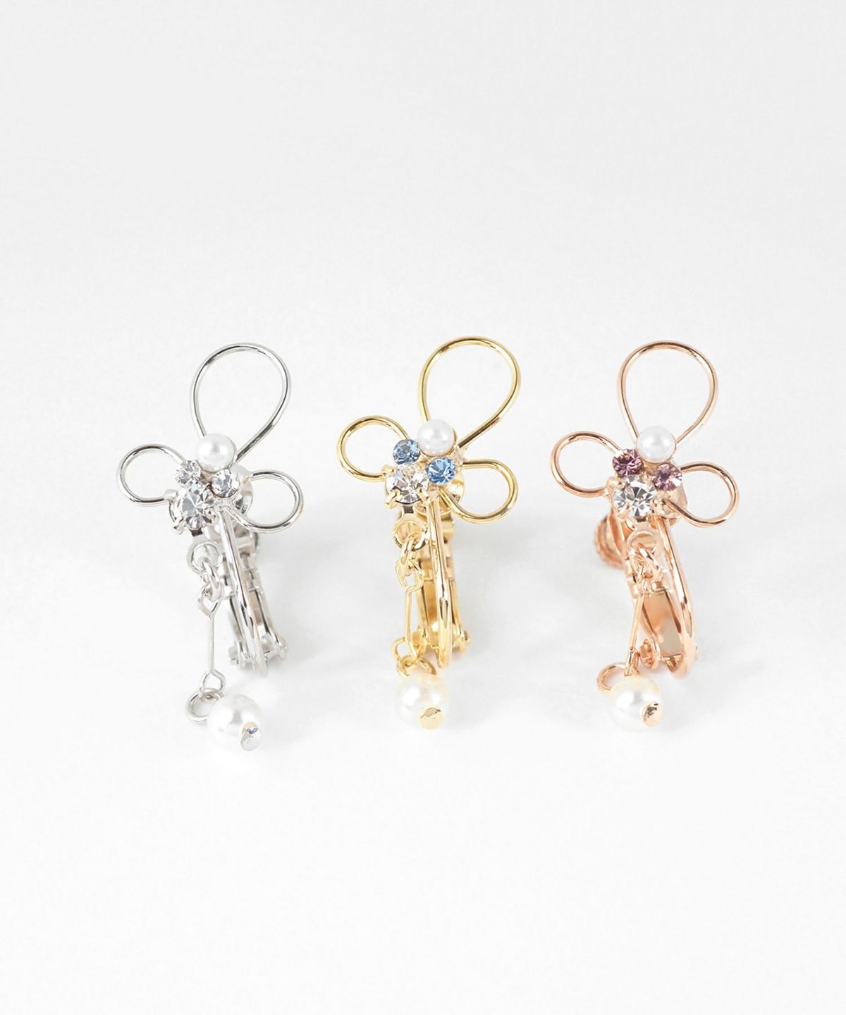 ワイヤーフラワービジューイヤリング