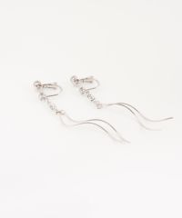 ダブルツイストラインイヤリング