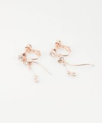 ウェーブラインビジューイヤリング