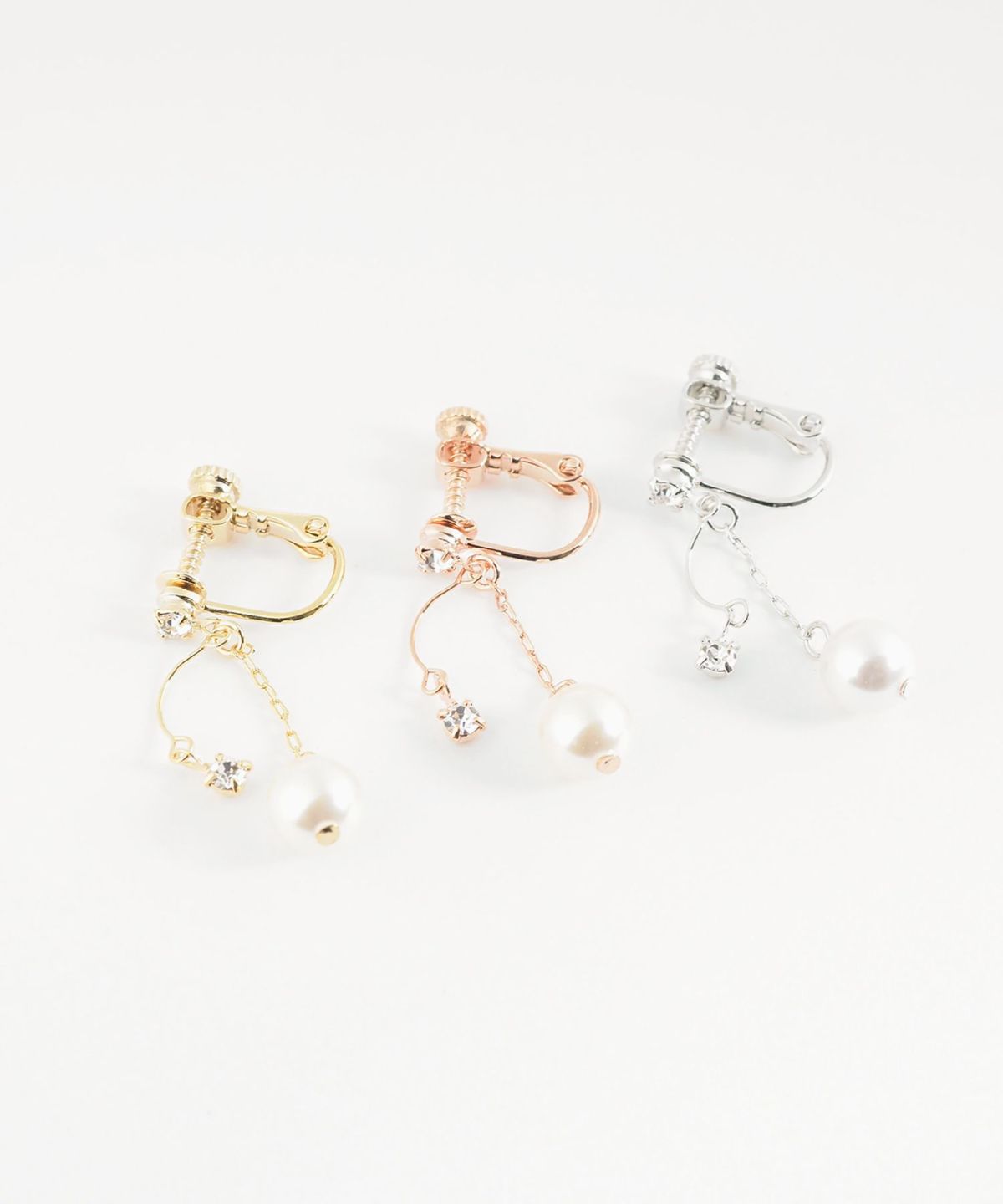 パールチェーンイヤリング