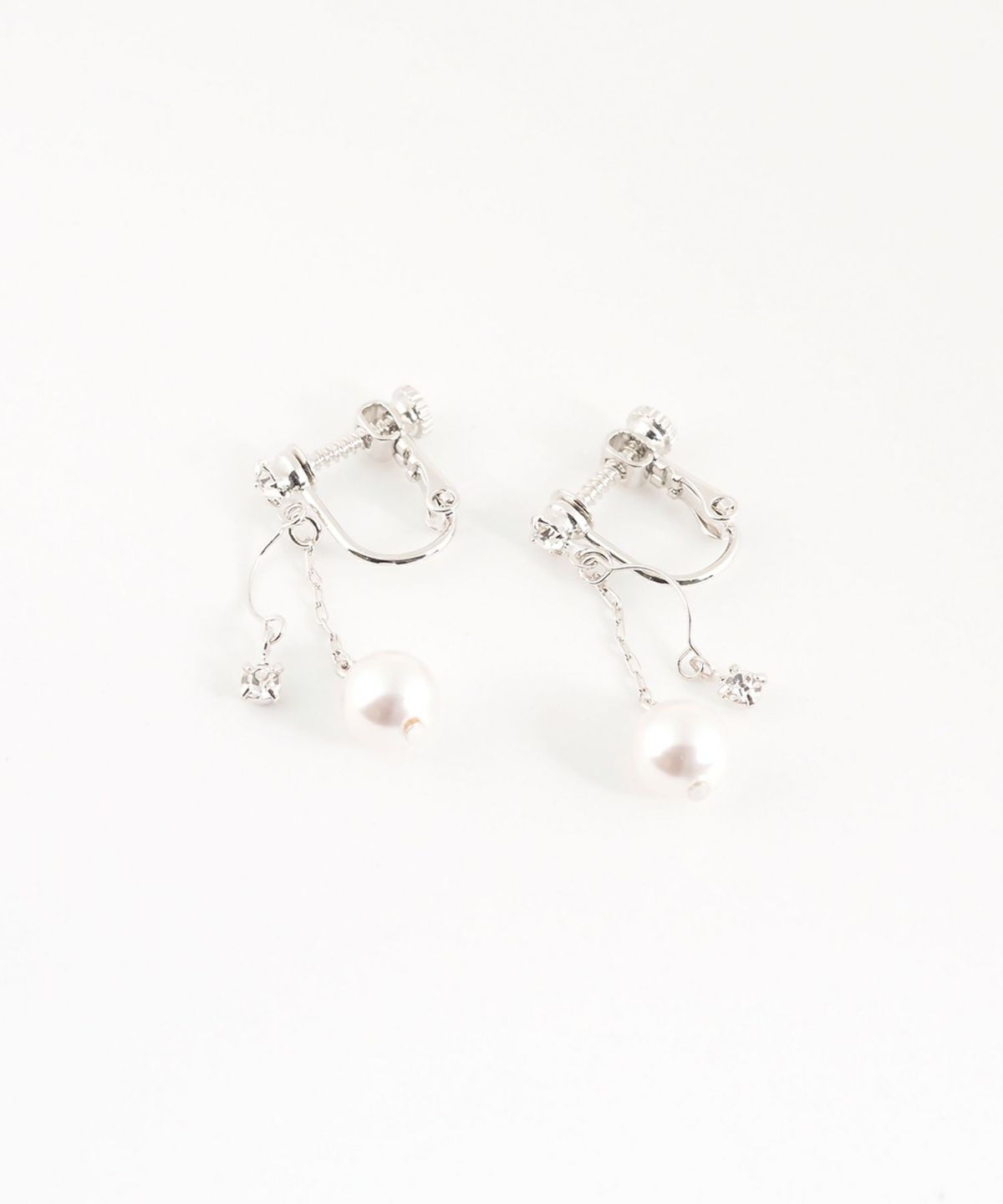 パールチェーンイヤリング