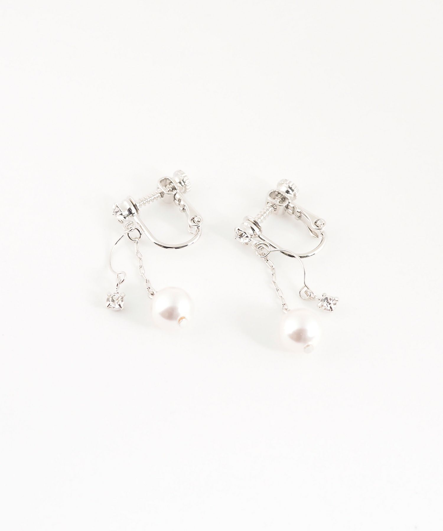 パールチェーンイヤリング