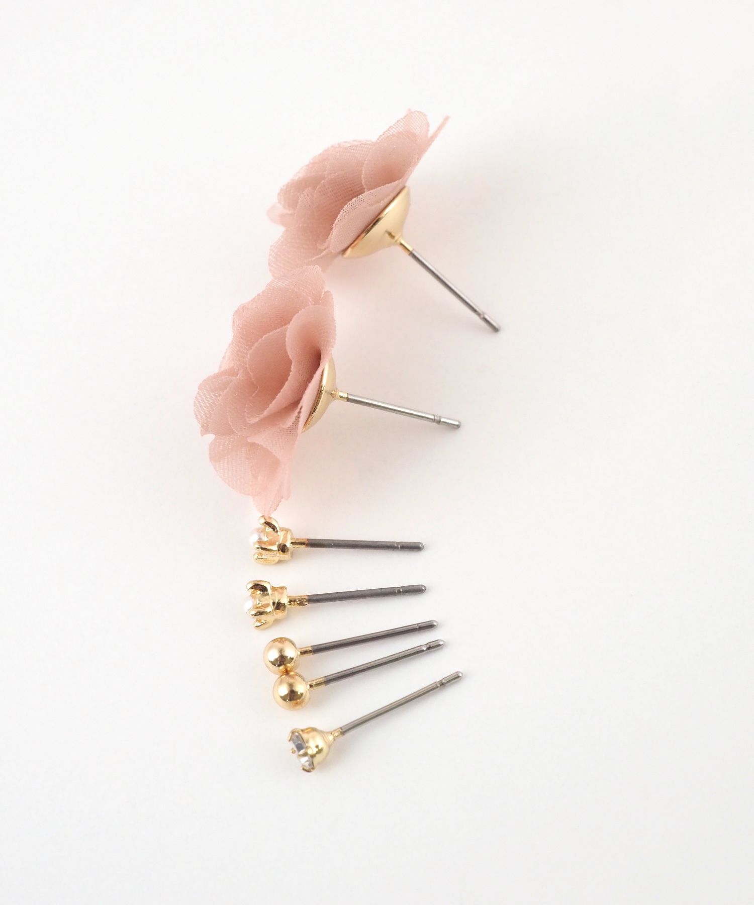 オーガンジーフラワーステンレスポストセットピアス