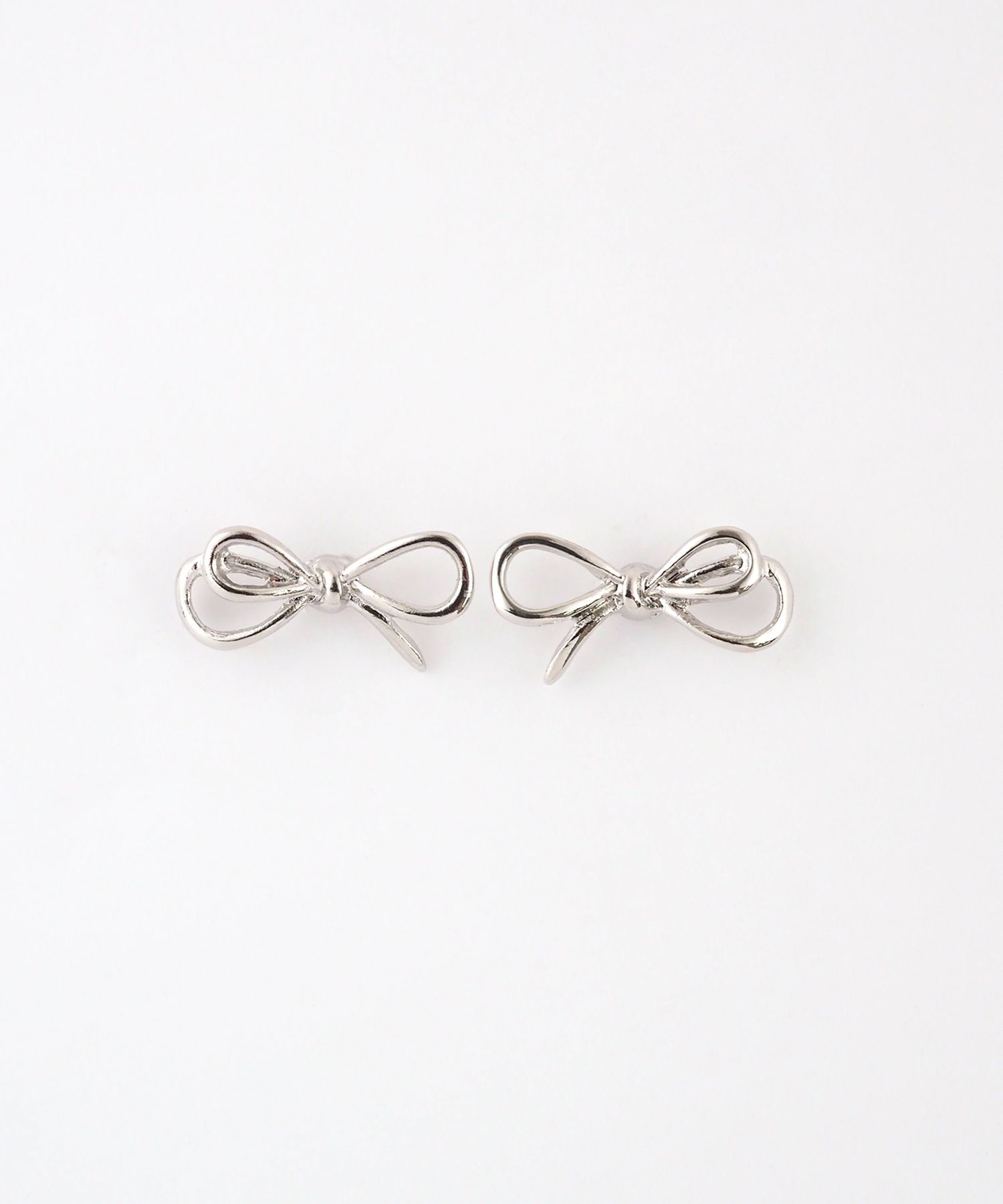 リボンノット抗菌樹脂ポストピアス