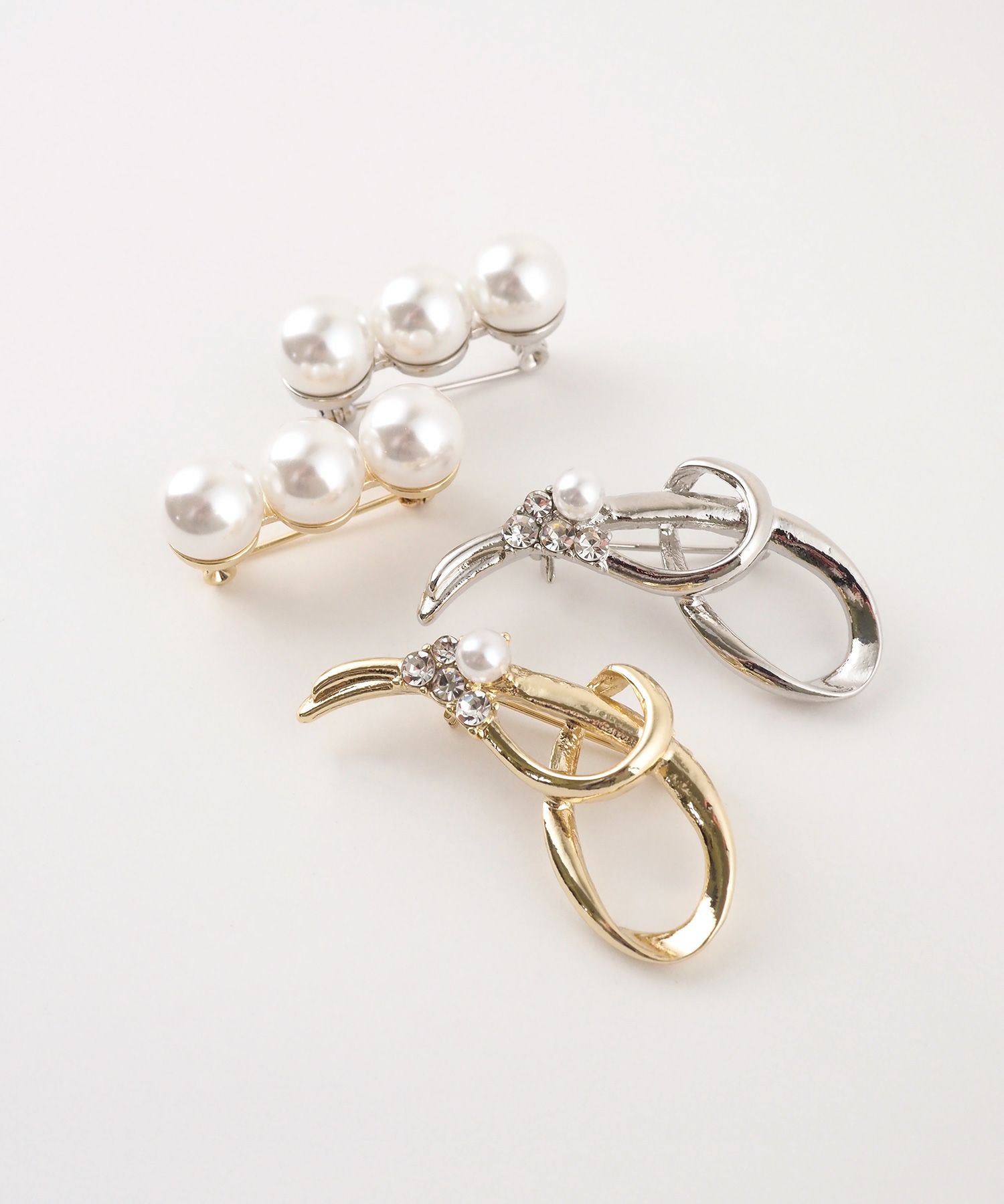 ニュアンスラインパールセットブローチ