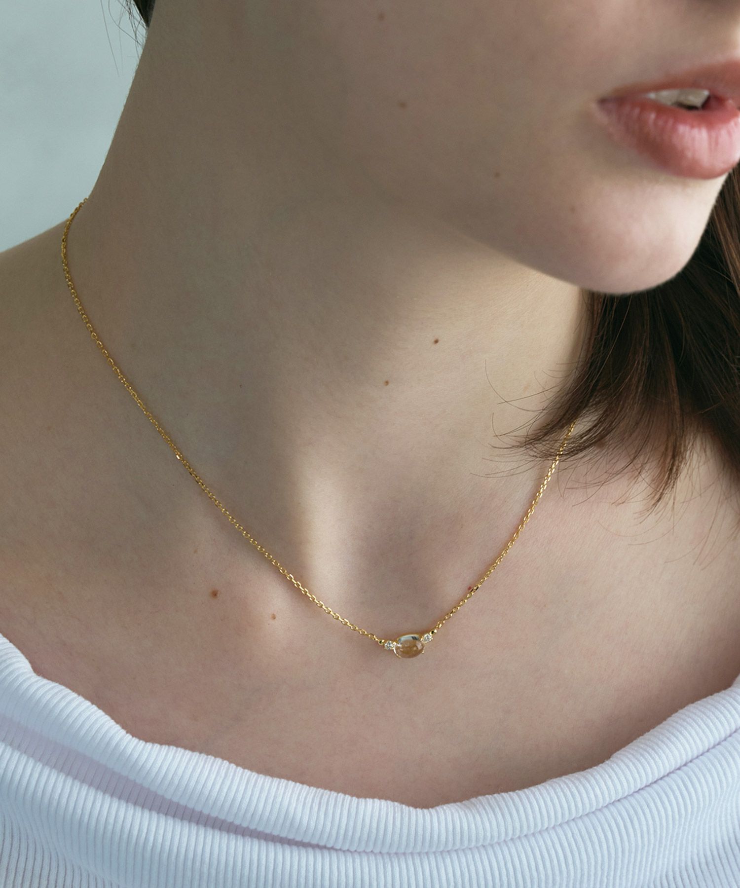 [SV925]オーバルフロートクリスタルネックレス